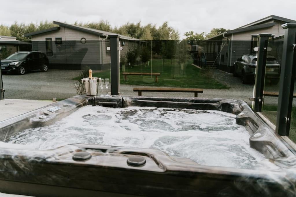 Casa Di Lusso Luxury Lodge Удхол Спа Екстериор снимка